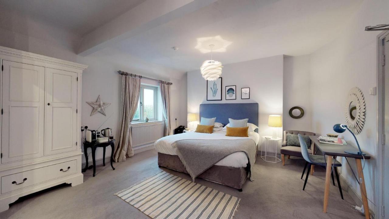 Titchwell Manor Hotel Экстерьер фото