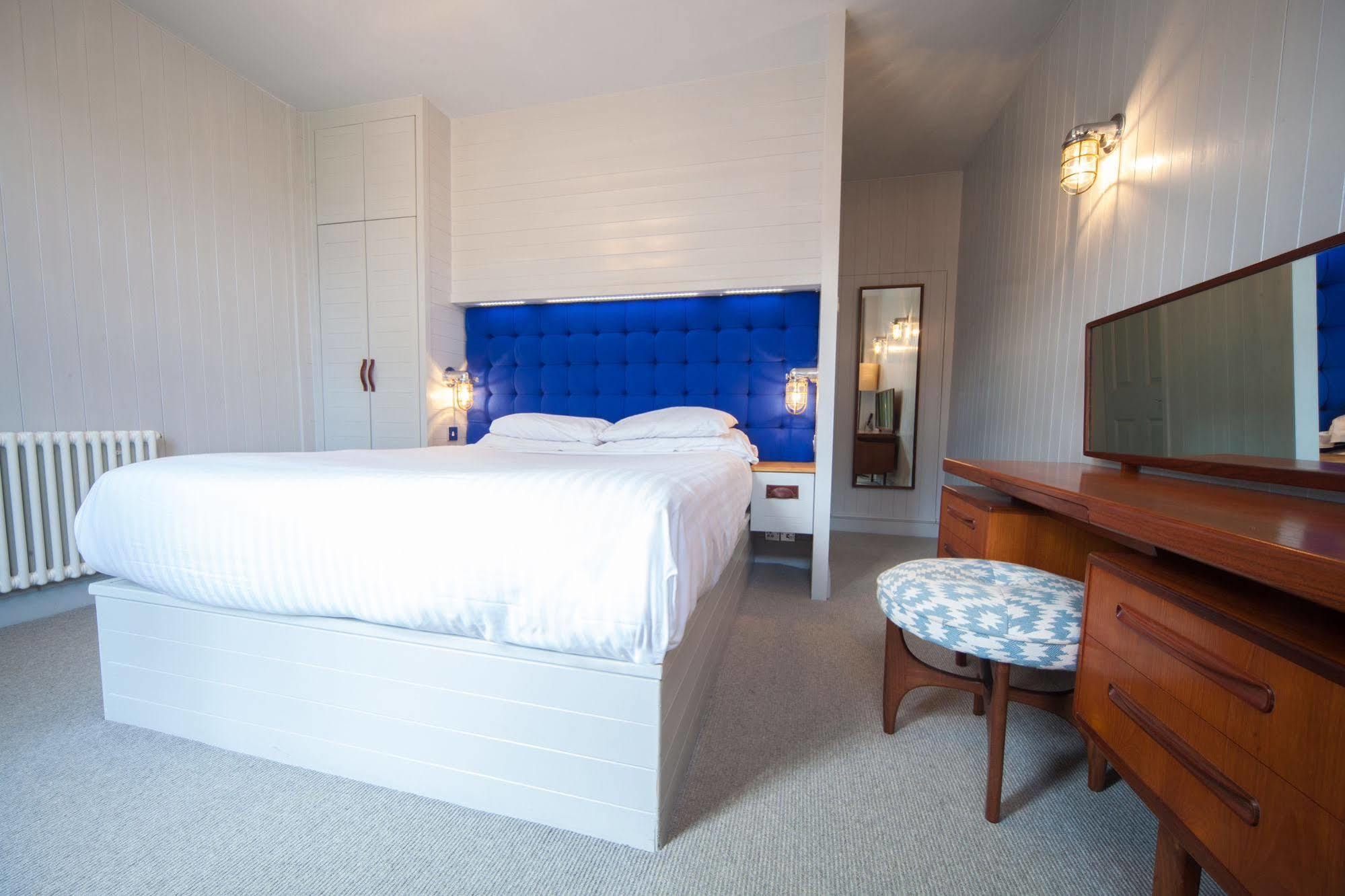 Titchwell Manor Hotel Экстерьер фото