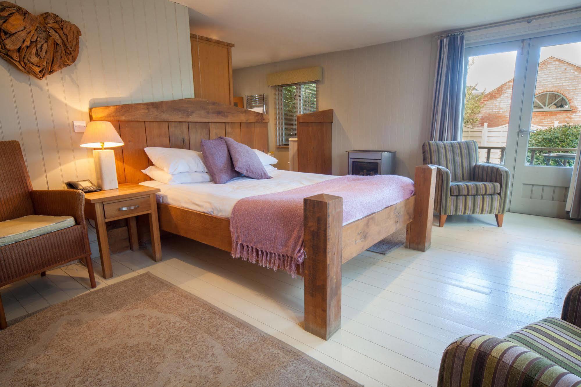 Titchwell Manor Hotel Экстерьер фото